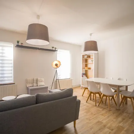 Le Duplex Troyen - 5 Min Hypercentre - Ideal Groupe - Parking Gratuit *