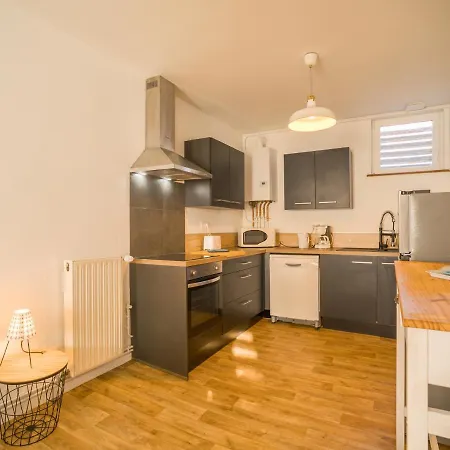 Appartamento Le Duplex Troyen - 5 Min Hypercentre - Ideal Groupe - Parking Gratuit Troyes